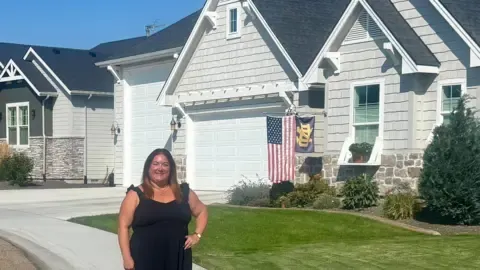 Could a American Fed Rate Cut Revive the Real Estate Market?